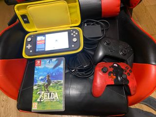 Nintendo Switch Lite + Mando Pro + Zelda