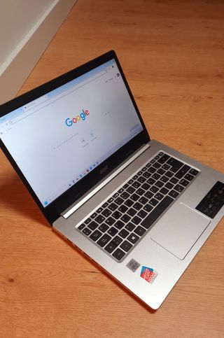 Portátil Acer Aspire 5 i3 8GB RAM SSD 240GB