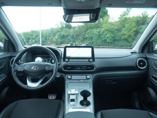 Hyundai Kona EV 64kWh 484km