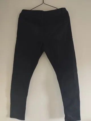 Pantalones vaqueros negros skinny fit