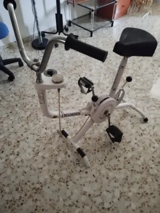 Bici estática Cyclostatic