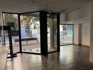 Local comercial en alquiler en San Juan en Pamplona