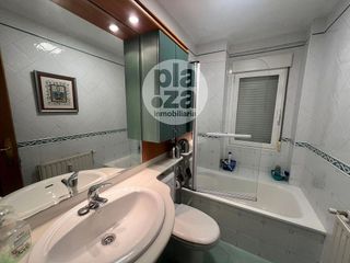 Piso en alquiler en Hospital - G3 - G2 en Burgos