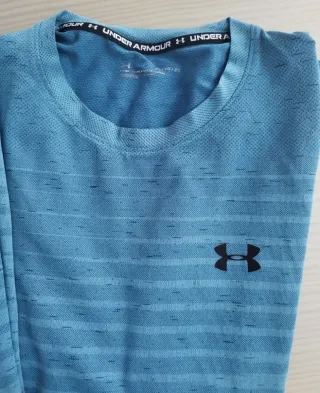 3 Camisetas Under Armour Azules y Grises