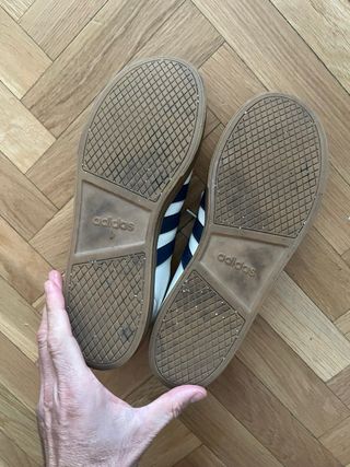 Zapatillas Adidas Blancas y Verdes