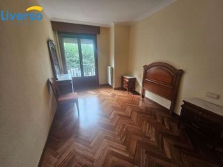 Piso en alquiler en Zona Sur en Burgos