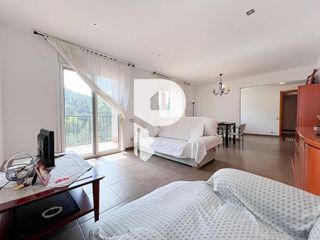 Chalet en venta en Corbera de Llobregat