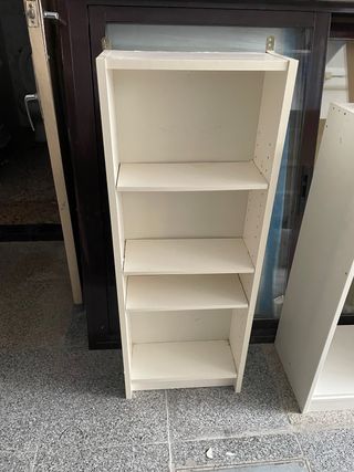 Estantería blanca de 4 baldas