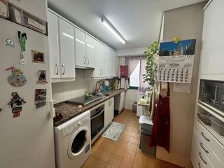 Piso en venta en L´Amistat en Valencia