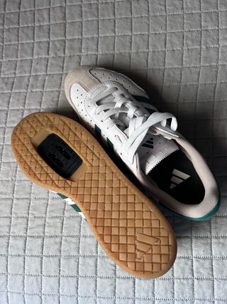 Adidas Velosamba Zapatillas Blancas y Verdes