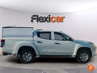 Mitsubishi L200 D/C 300 DI-D Kaiteki Auto - 4P (2021)