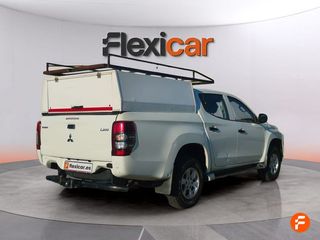 Mitsubishi L200 D/C 300 DI-D Kaiteki Auto - 4P (2021)