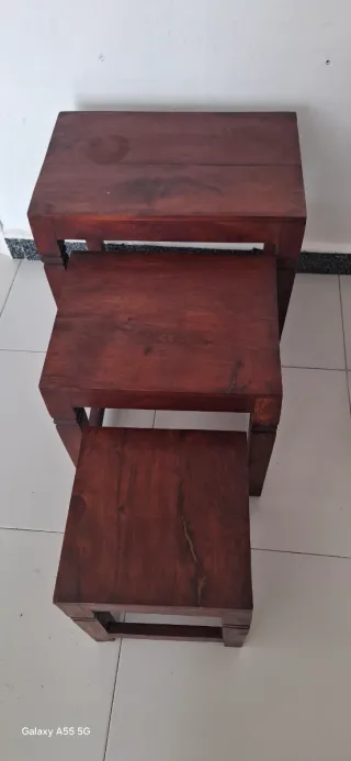 Juego 3 mesas auxiliares madera oscura