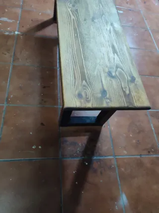 Panca in legno e ferro