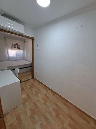 Piso en alquiler en Ciutat Jardí en Valencia