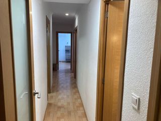 Piso en alquiler en Ciutat Jardí en Valencia