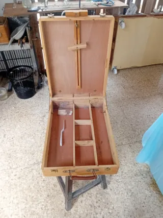 Caja de madera para pinturas