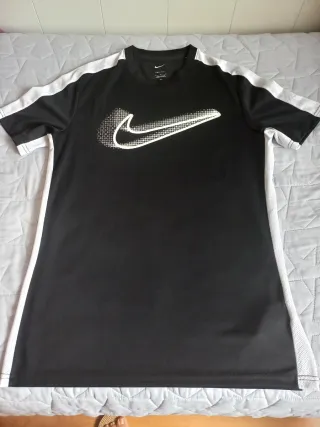 Camiseta técnica running hombre Nike