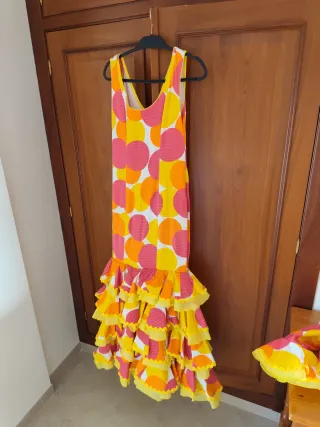 Traje de flamenca con volantes
