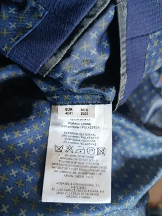 Traje de chaqueta azul
Talla 48/41
