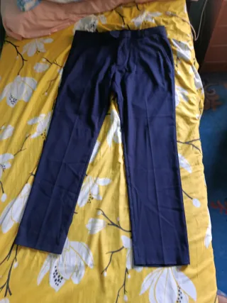 Traje de chaqueta azul
Talla 48/41