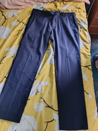 Traje de chaqueta azul
Talla 48/41