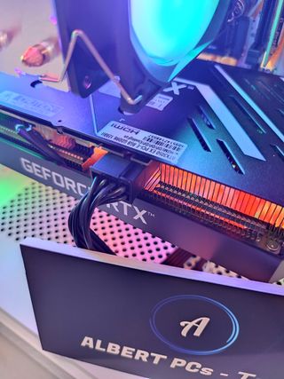 PC Gamer RTX 3050 8GB, 32gb R. 512GB NVMe, 14NCL