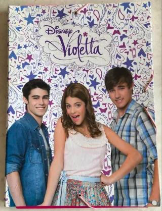 Carpeta Disney Violetta