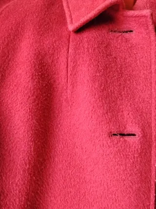 Chaquetón de lana rojo