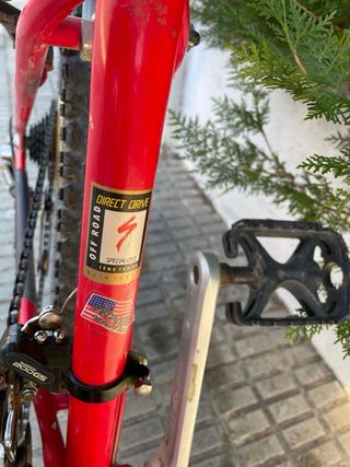 Bicicleta Specialized HardRock Roja
