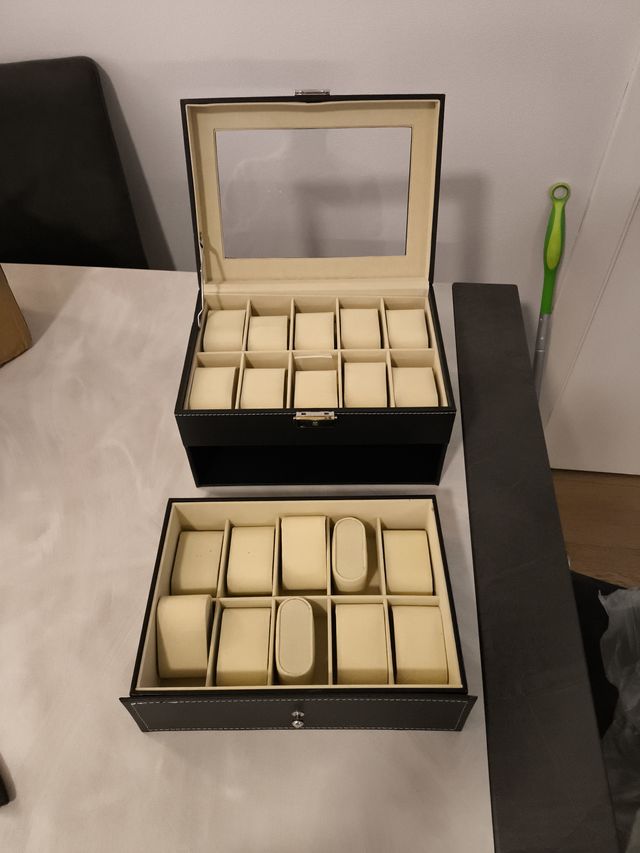 Scatola porta orologi 20 posti(piccolo difetto)