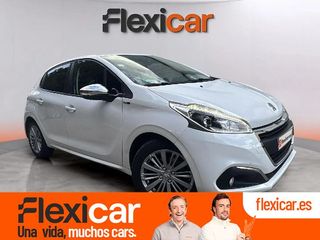 Peugeot 208 5P STYLE 1.2L PureTech 82