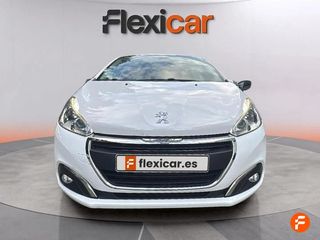 Peugeot 208 5P STYLE 1.2L PureTech 82