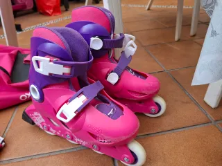 Patines ajustables niña T30-32 + protecciones 
