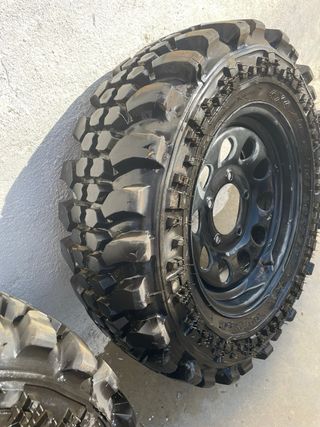 4 Ruedas Todo Terreno