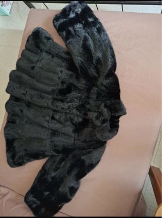 Pelliccia sintetica donna nera
