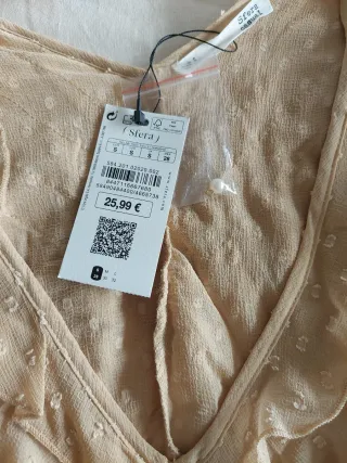 Blusa beige volantes