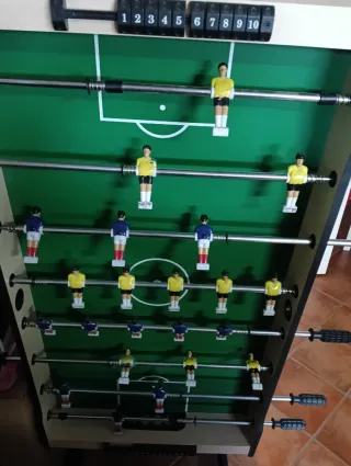 Futbolín de madera, no profesional