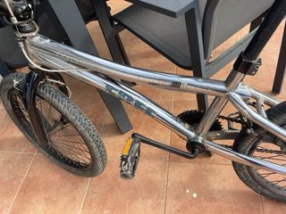 Bicicleta BMX Monty 301
manguitos nuevos