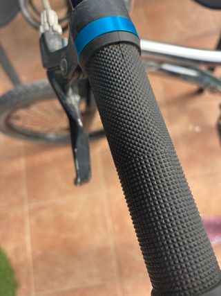 Bicicleta BMX Monty 301
manguitos nuevos