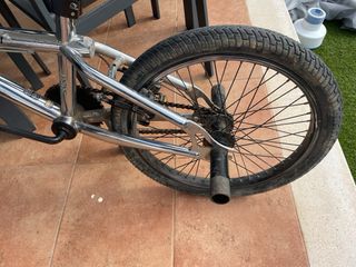 Bicicleta BMX Monty 301
manguitos nuevos