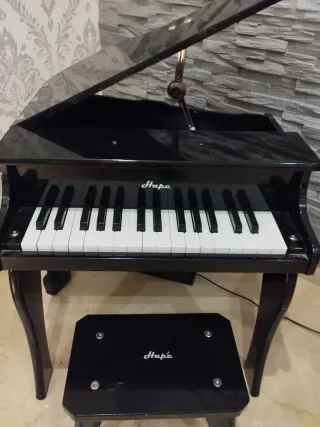 Piano Infantil Hape Negro