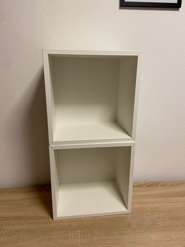 2 Estanterías Cuadradas Blancas