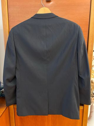 Traje completo (americana + pantalón) como nuevo 