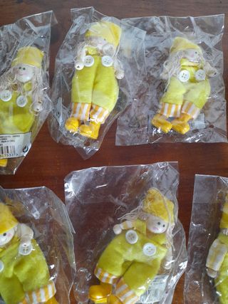 9 bamboline in tessuto 10 cm