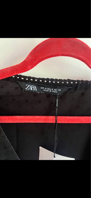 Blusa Zara Negra Volantes