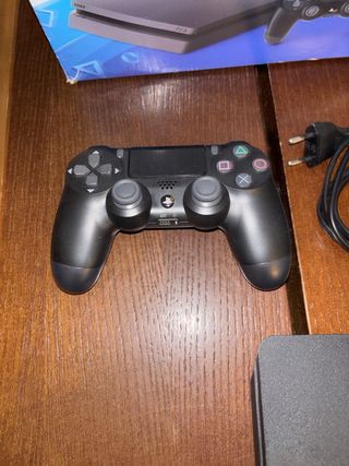 PS4 500GB Fortnite Edición + Mando