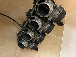 Batería de Carburadores Yamaha R1 98/99