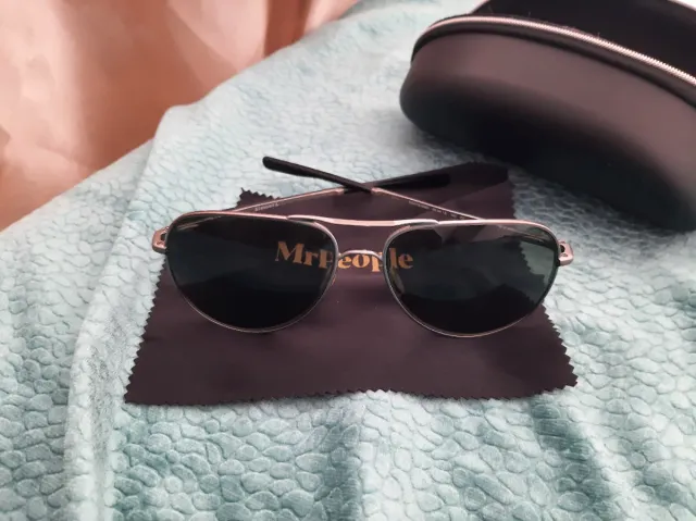 Gafas Oakley Elmont L Plata y Negro