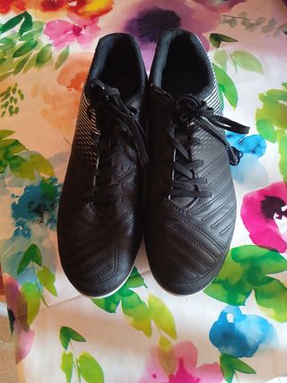 Botas de fútbol tacos talla 41